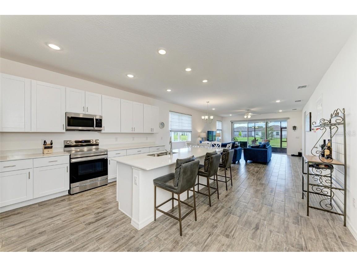 5735 Mezzana Run Palmetto FL 34221 A4659926 image9