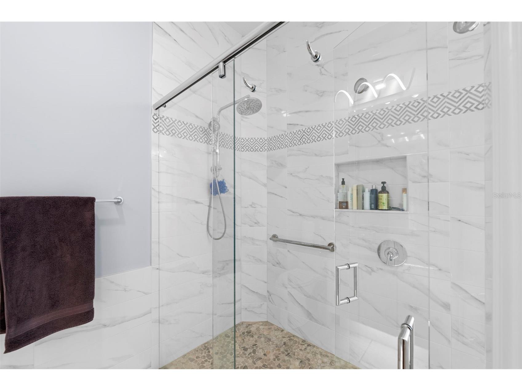 5735 Wilena Place Sarasota FL 34238 A4680881 image18