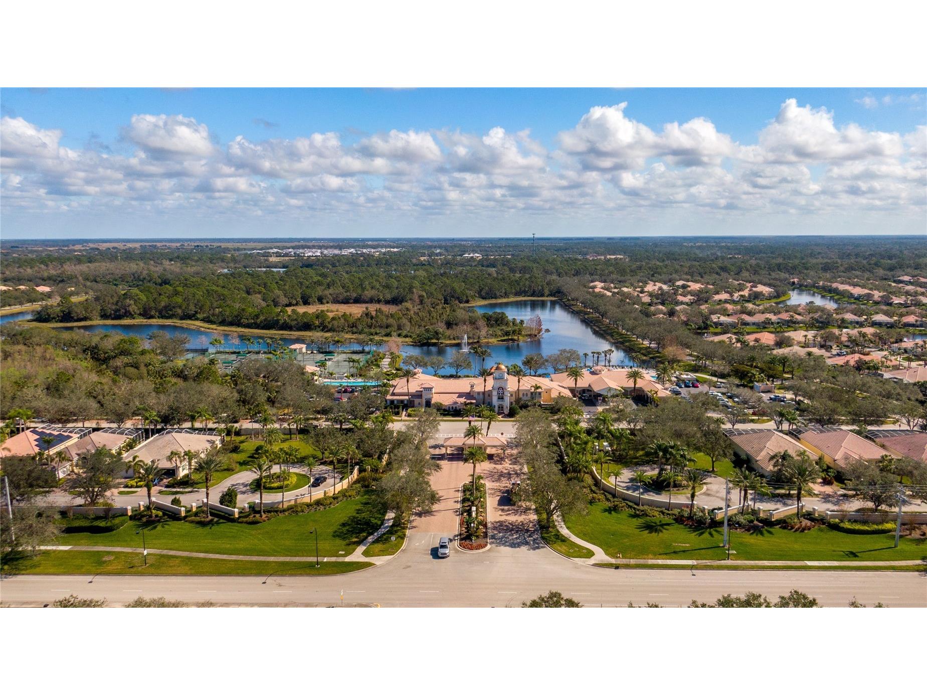 5735 Wilena Place Sarasota FL 34238 A4680881 image40