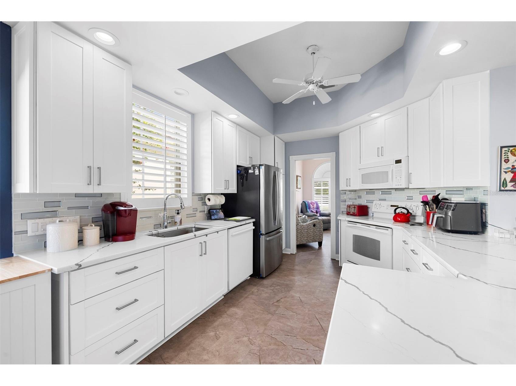 5735 Wilena Place Sarasota FL 34238 A4680881 image8