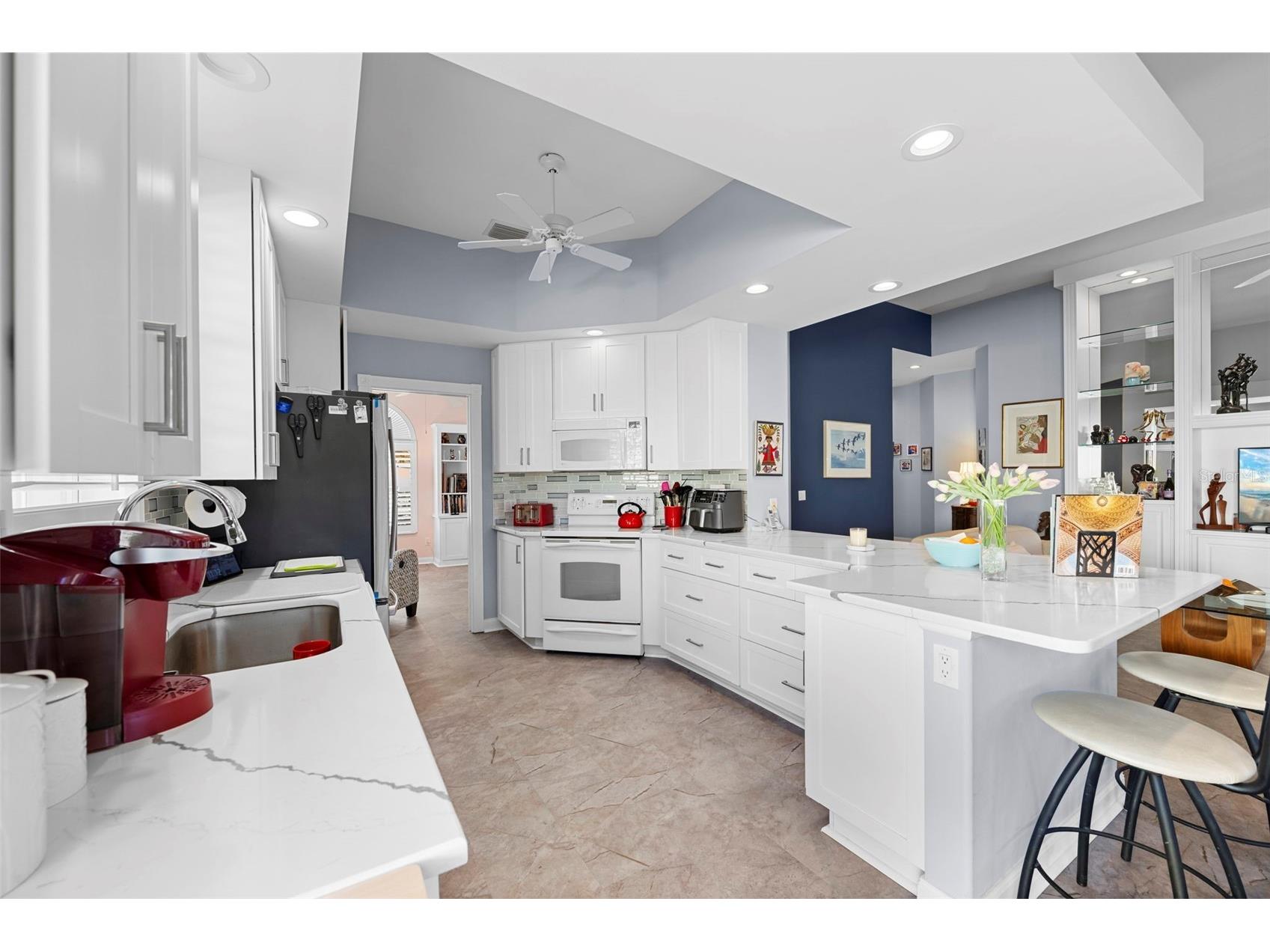 5735 Wilena Place Sarasota FL 34238 A4680881 image9