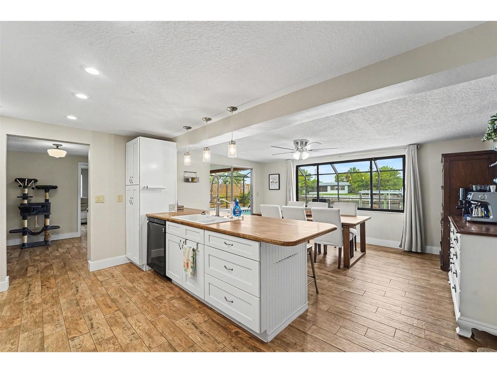 5736 Melaleuca Drive #22 Holiday FL 34690 TB8516066 image10