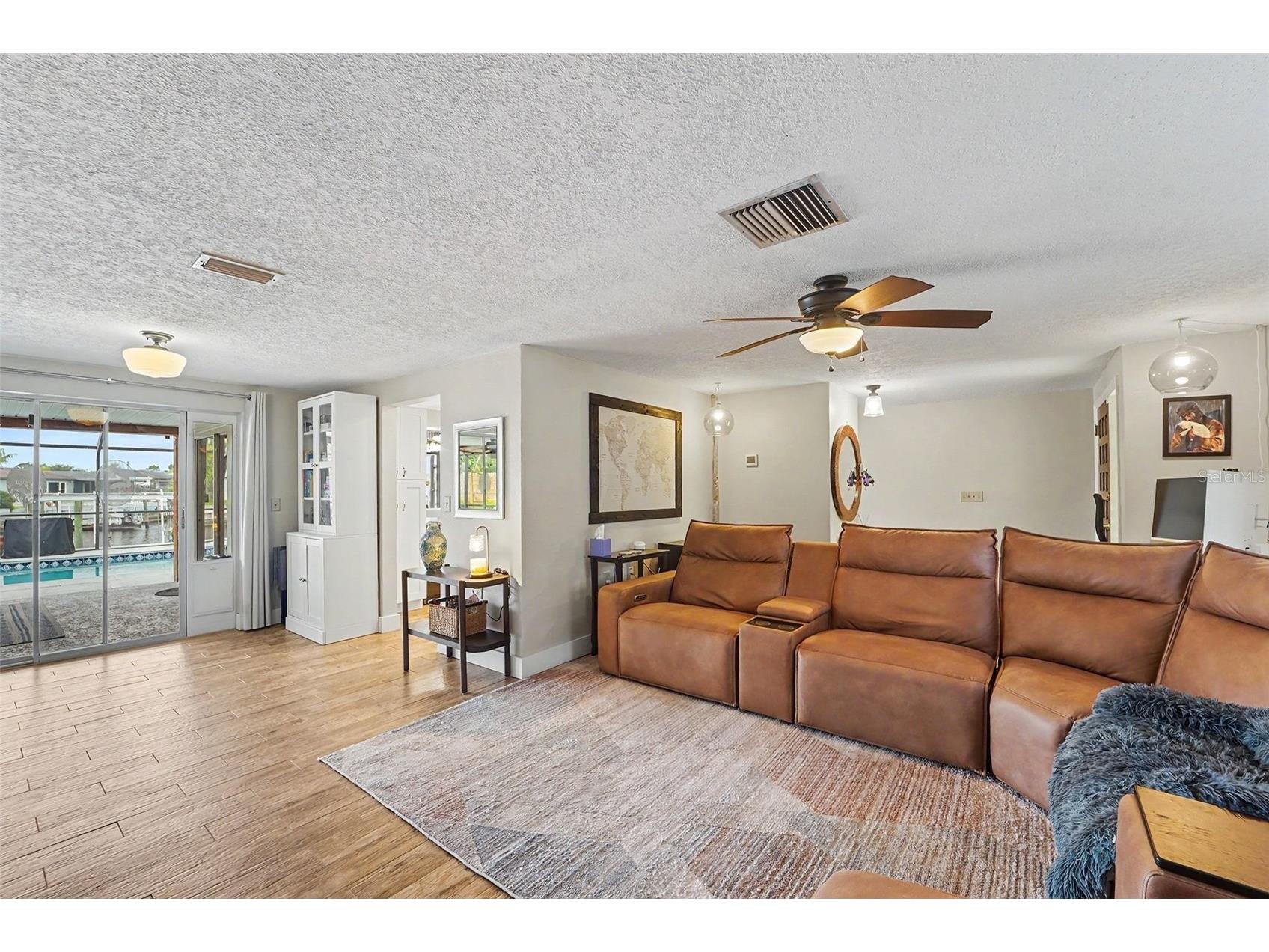 5736 Melaleuca Drive #22 Holiday FL 34690 TB8516066 image2