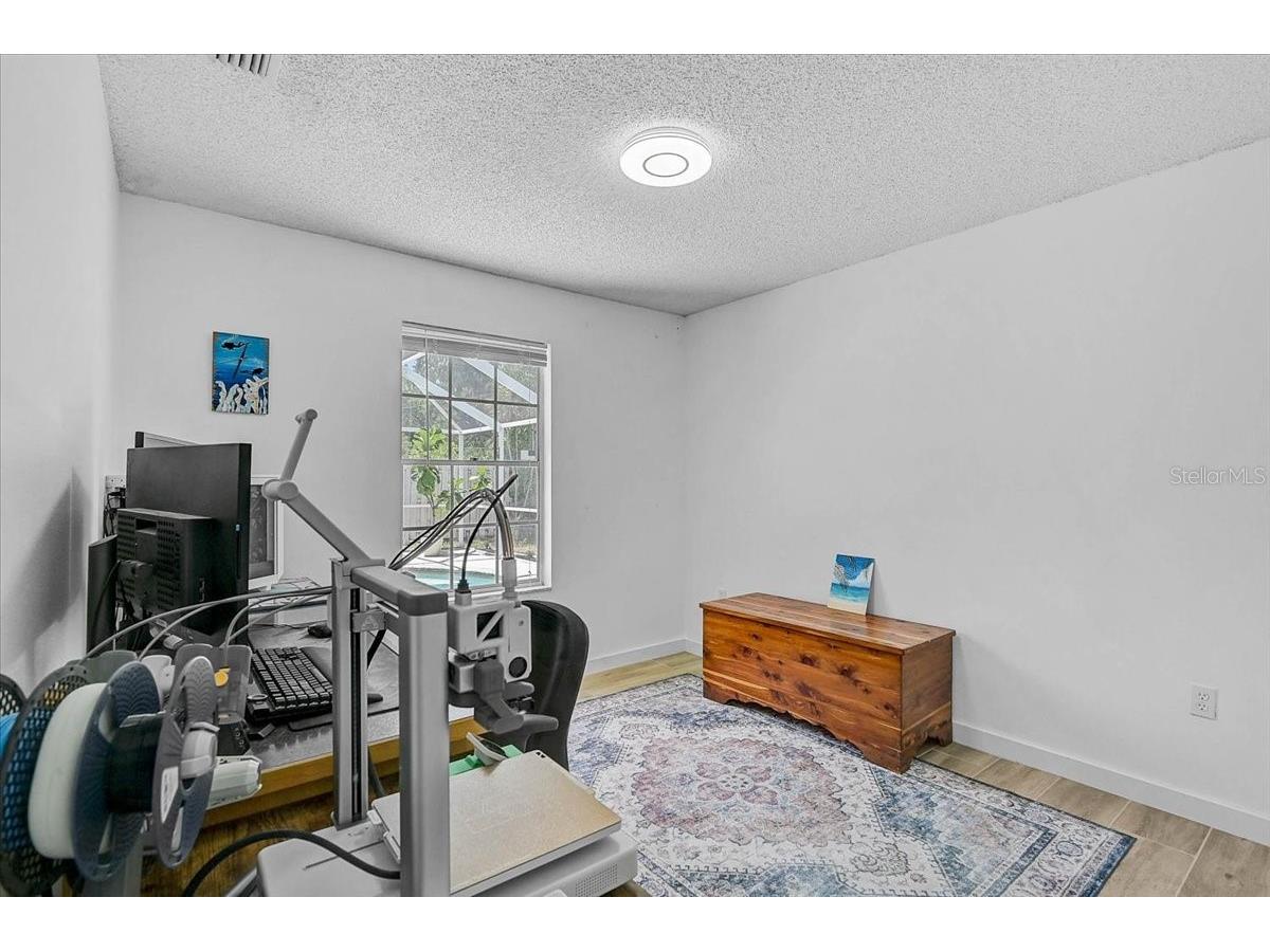 5737 Forester Lake Drive Sarasota FL 34243 A4695165 image23
