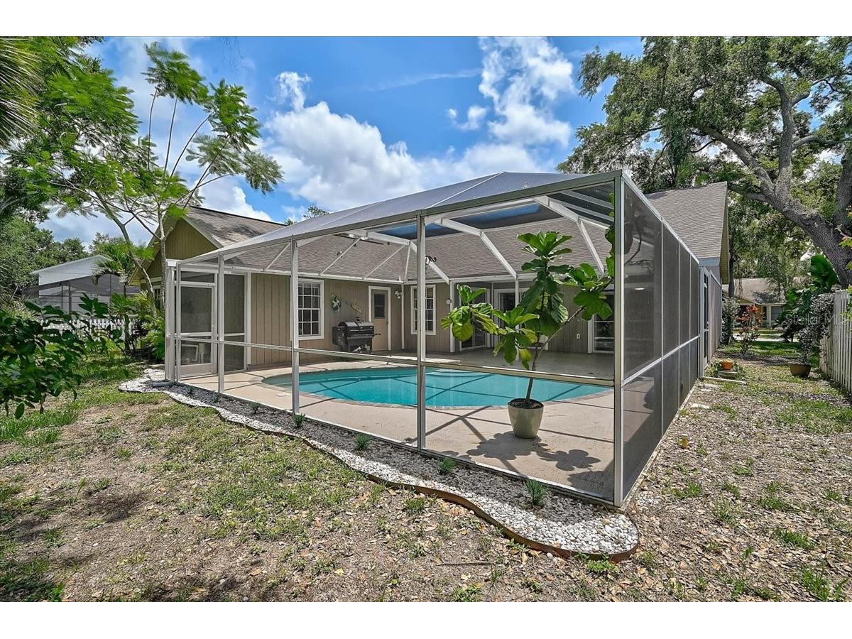 5737 Forester Lake Drive Sarasota FL 34243 A4695165 image31