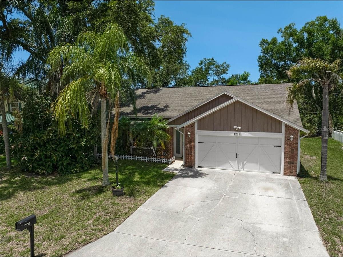 5737 Forester Lake Drive Sarasota FL 34243 A4695165 image39