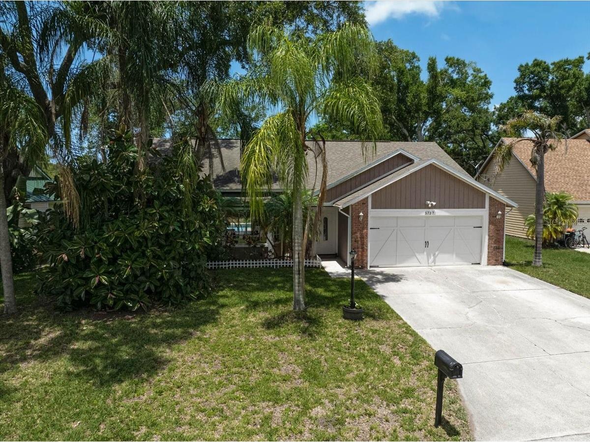 5737 Forester Lake Drive Sarasota FL 34243 A4695165 image40