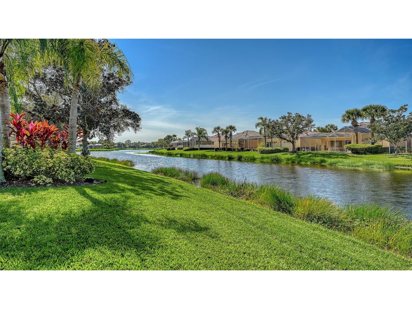 5737 Ivrea Drive Sarasota FL 34238 A4658726 image2