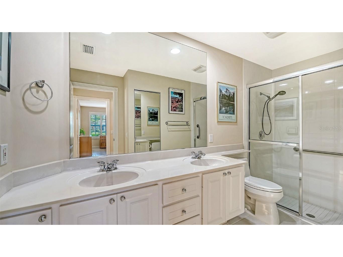 5737 Ivrea Drive Sarasota FL 34238 A4658726 image24