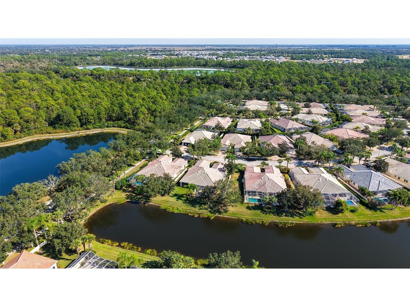 5737 Ivrea Drive Sarasota FL 34238 A4658726 image39