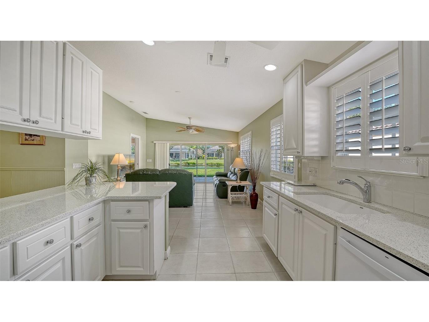 5737 Ivrea Drive Sarasota FL 34238 A4658726 image73