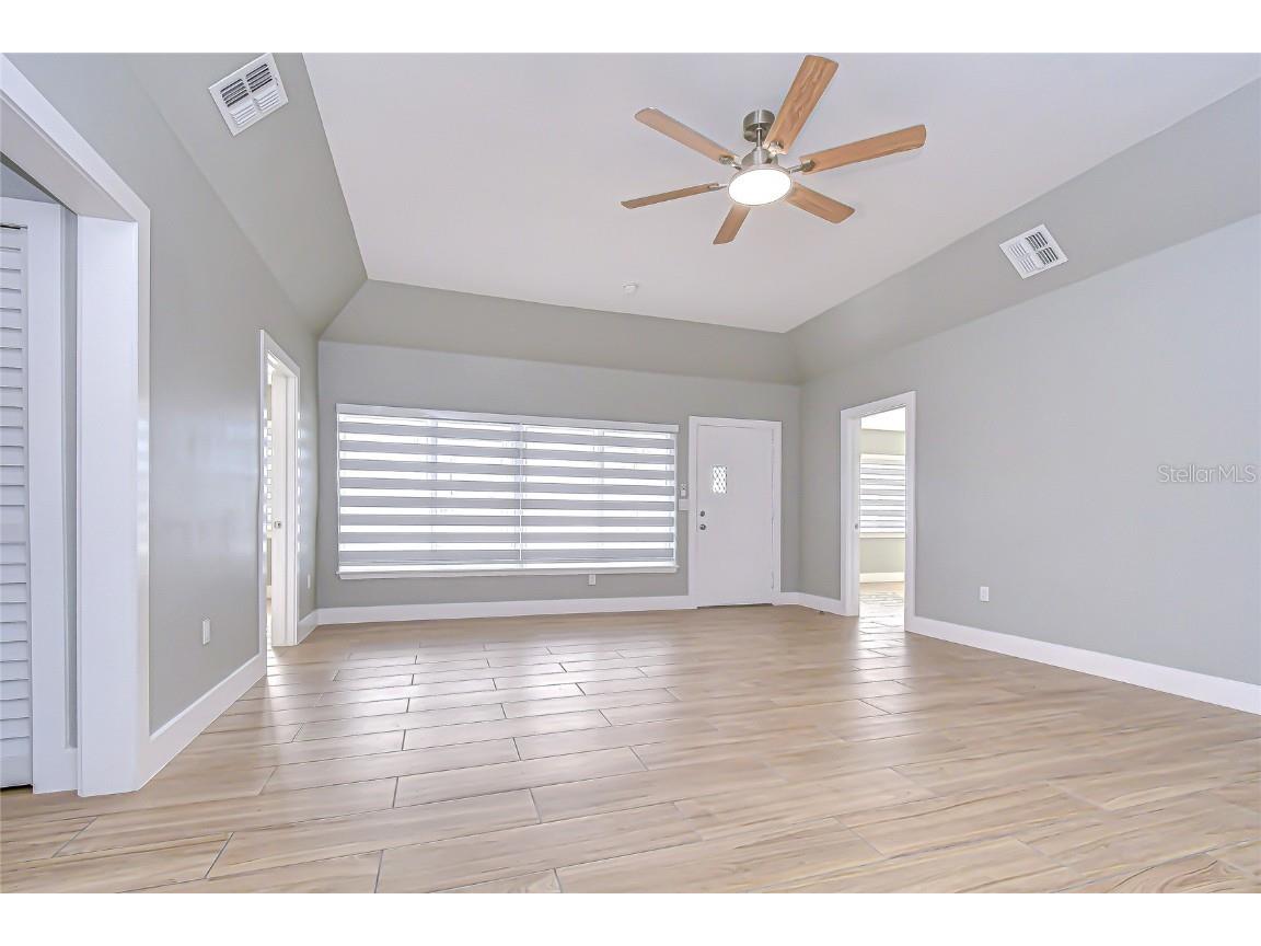 5737 Shore Boulevard S #1 Gulfport FL 33707 TB8457223 image6