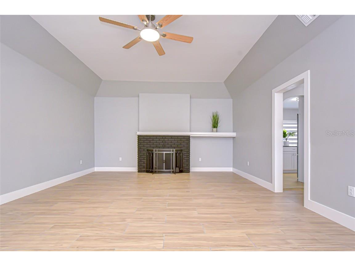 5737 Shore Boulevard S #1 Gulfport FL 33707 TB8457223 image8