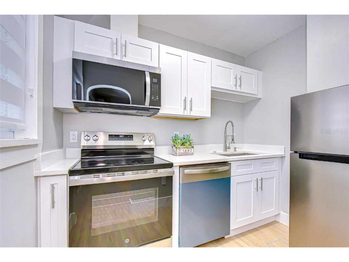 5737 Shore Boulevard S #2 Gulfport FL 33707 TB8457057 image16