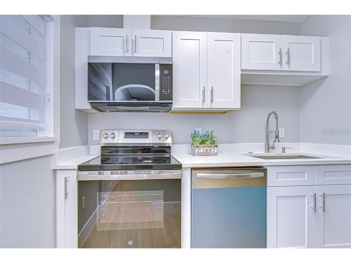 5737 Shore Boulevard S #2 Gulfport FL 33707 TB8457057 image17