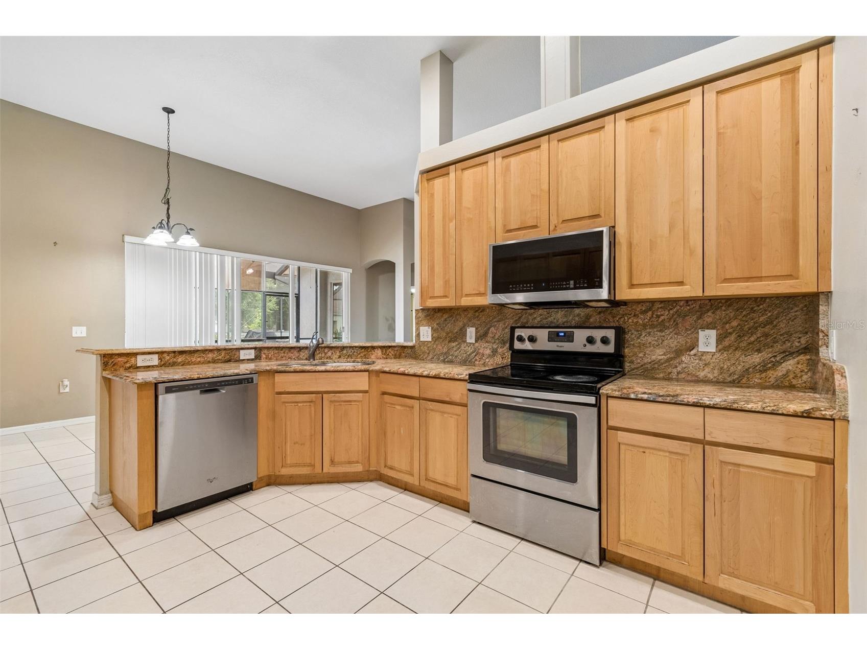 5737 Wynstone Lane Zephyrhills FL 33541 V4950092 image12