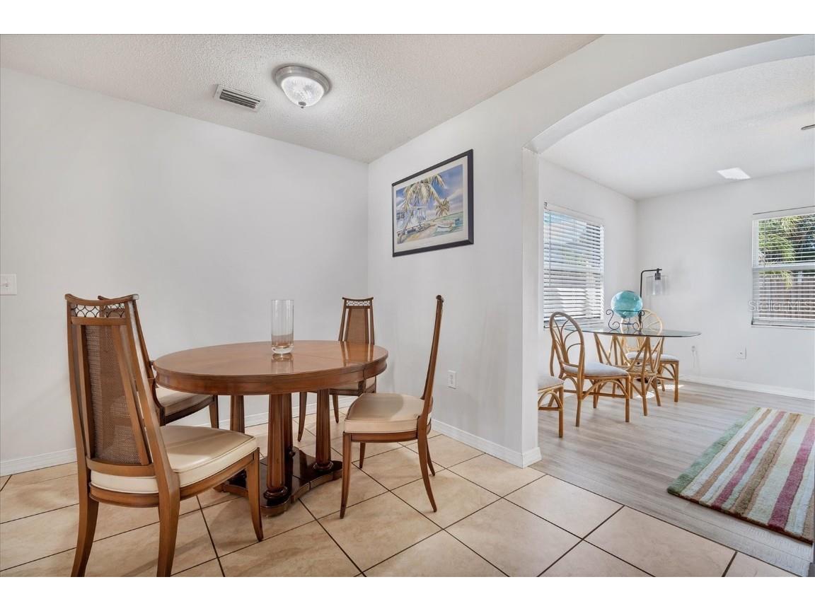 5738 Antilles Drive Sarasota FL 34231 A4662529 image12