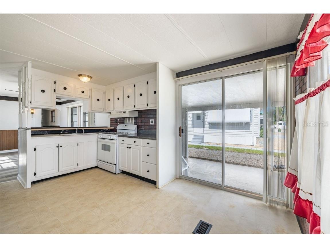 5738 Columbia Drive New Port Richey FL 34652 TB8400280 image11