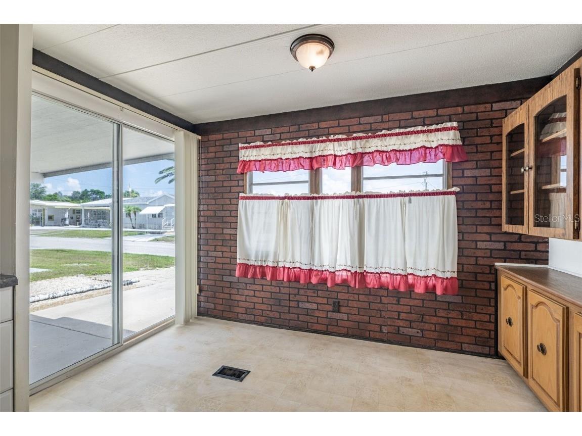 5738 Columbia Drive New Port Richey FL 34652 TB8400280 image15