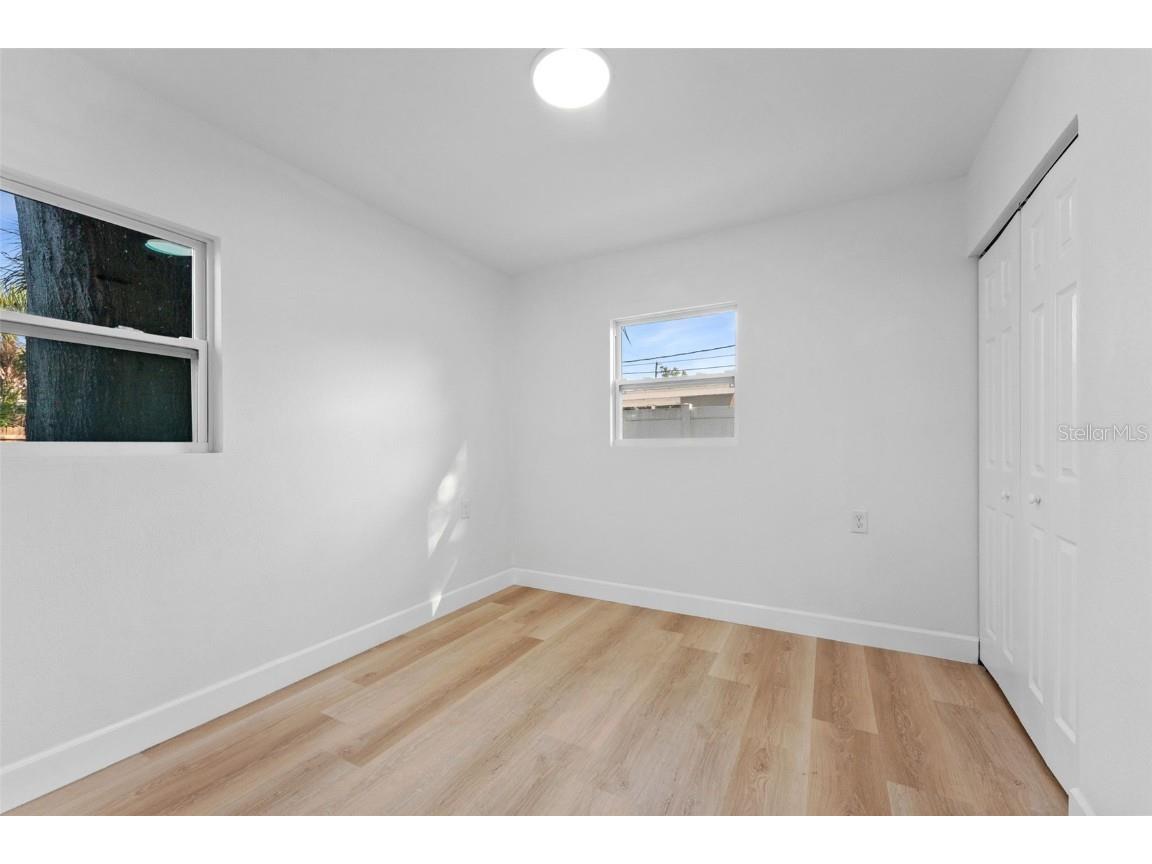 5739 Dartmouth Avenue N Saint Petersburg FL 33710 TB8447658 image18