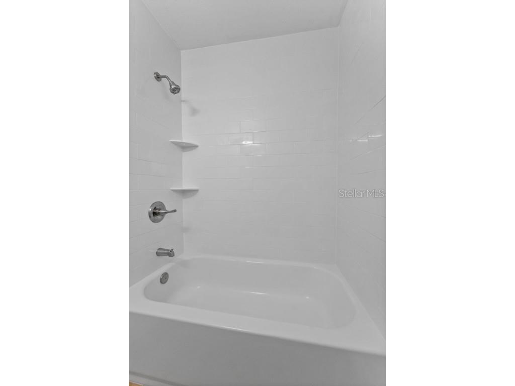 5739 Dartmouth Avenue N Saint Petersburg FL 33710 TB8447658 image20