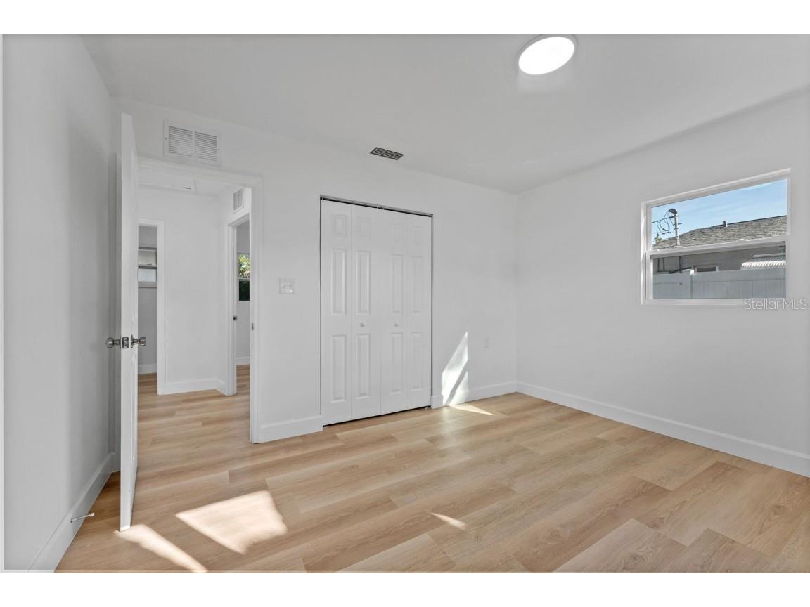 5739 Dartmouth Avenue N Saint Petersburg FL 33710 TB8447658 image23