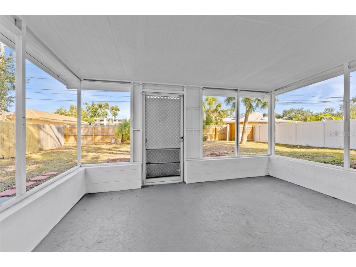 5739 Dartmouth Avenue N Saint Petersburg FL 33710 TB8447658 image25