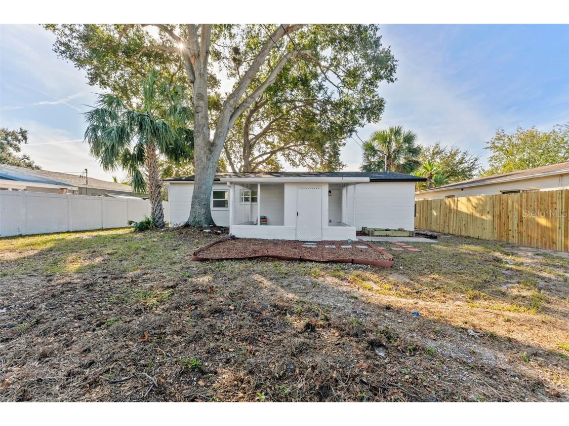 5739 Dartmouth Avenue N Saint Petersburg FL 33710 TB8447658 image30