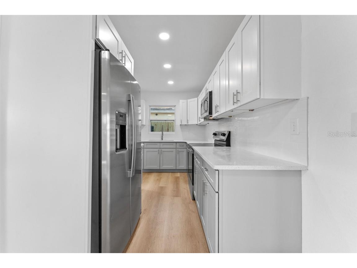 5739 Dartmouth Avenue N Saint Petersburg FL 33710 TB8447658 image5