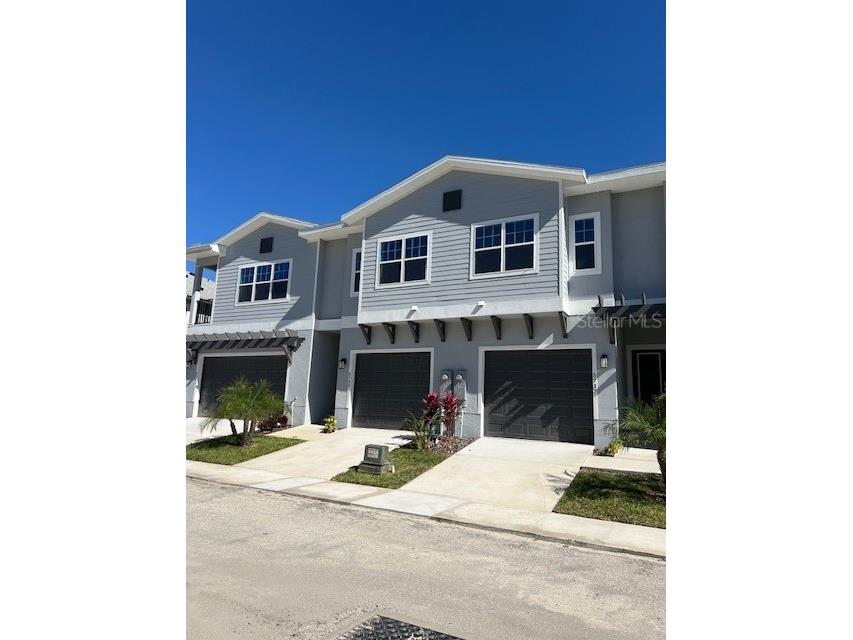 5739 Desert Rose Place Tampa FL 33615 TB8470883 image1