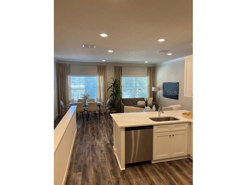 5739 Desert Rose Place Tampa FL 33615 TB8470883 image10