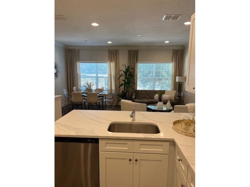 5739 Desert Rose Place Tampa FL 33615 TB8470883 image12