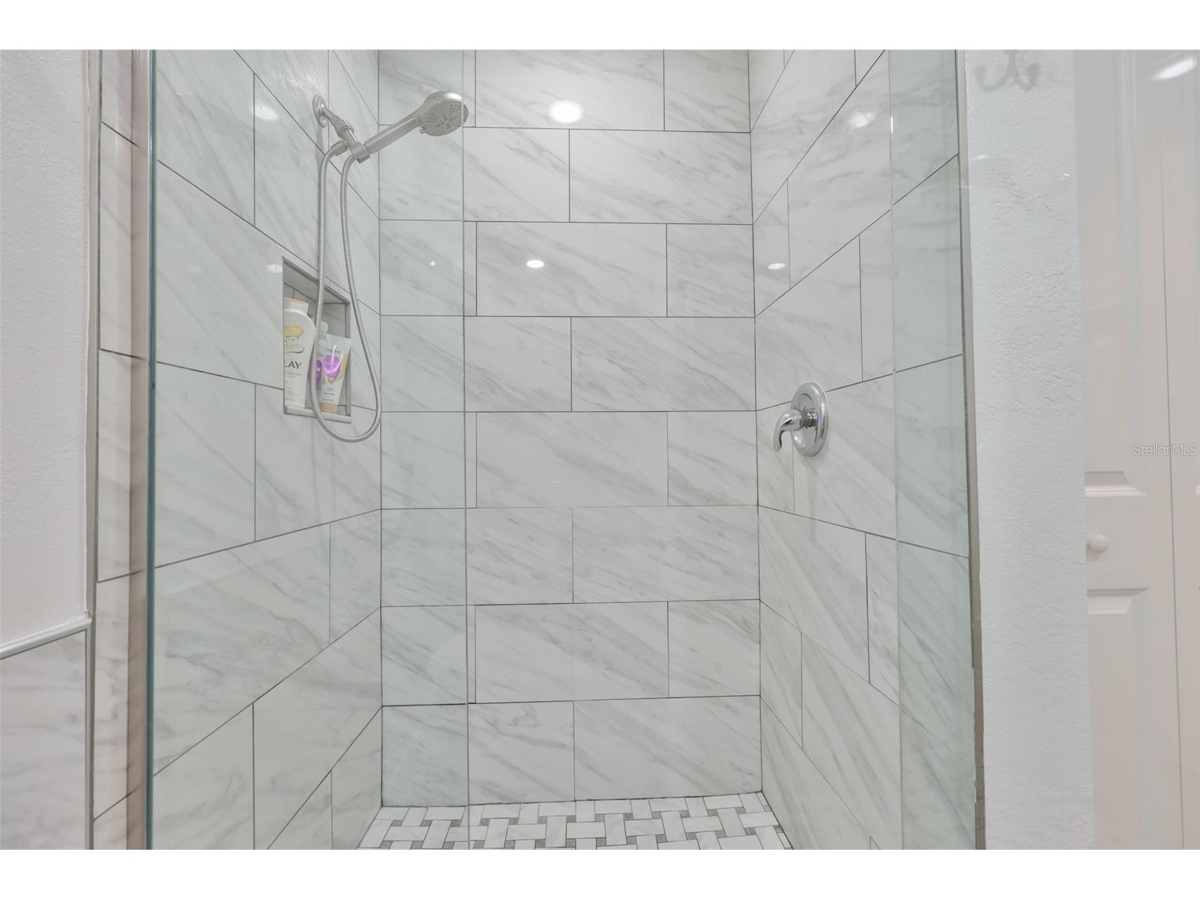 574 Boca Ciega Point Boulevard N #2205 Saint Petersburg FL 33708 - BOCA CIEGA BAY TB8507505 image12