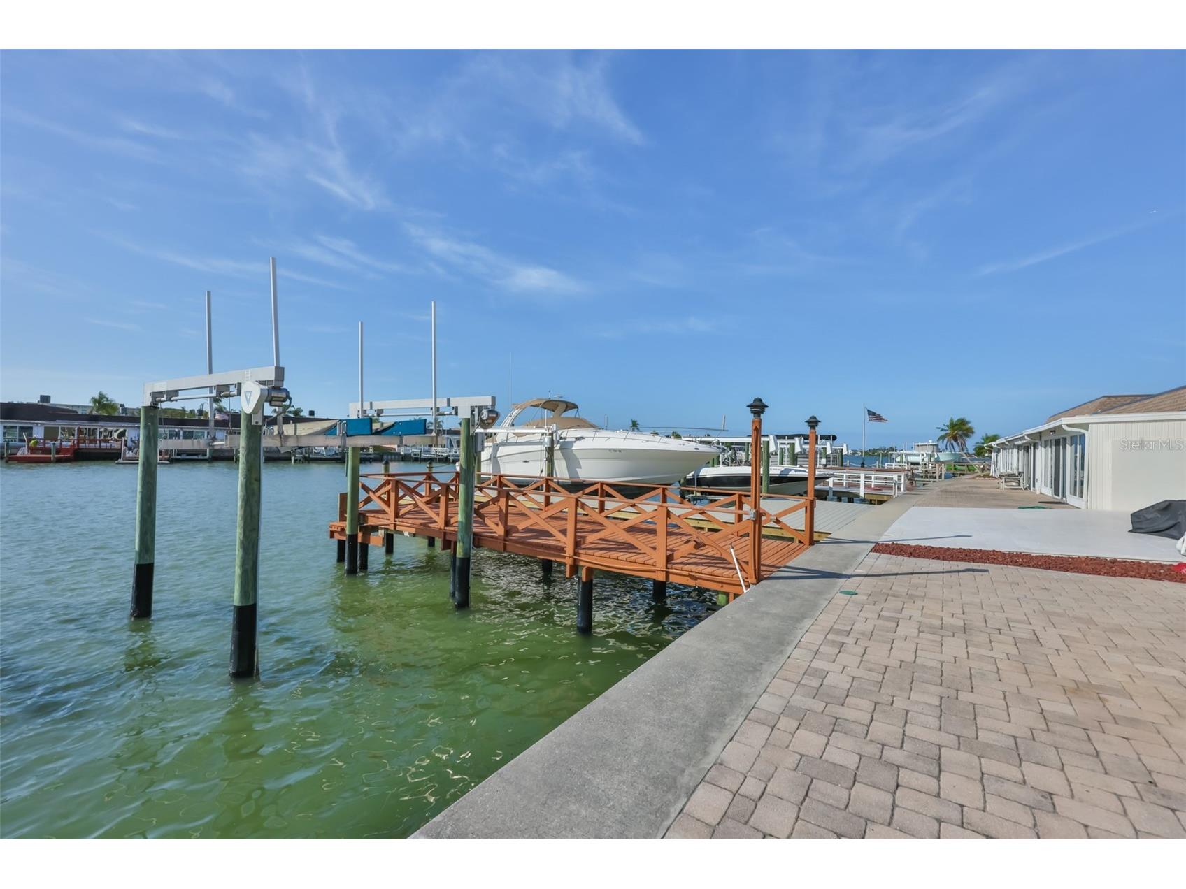 574 Boca Ciega Point Boulevard N #2205 Saint Petersburg FL 33708 - BOCA CIEGA BAY TB8507505 image17