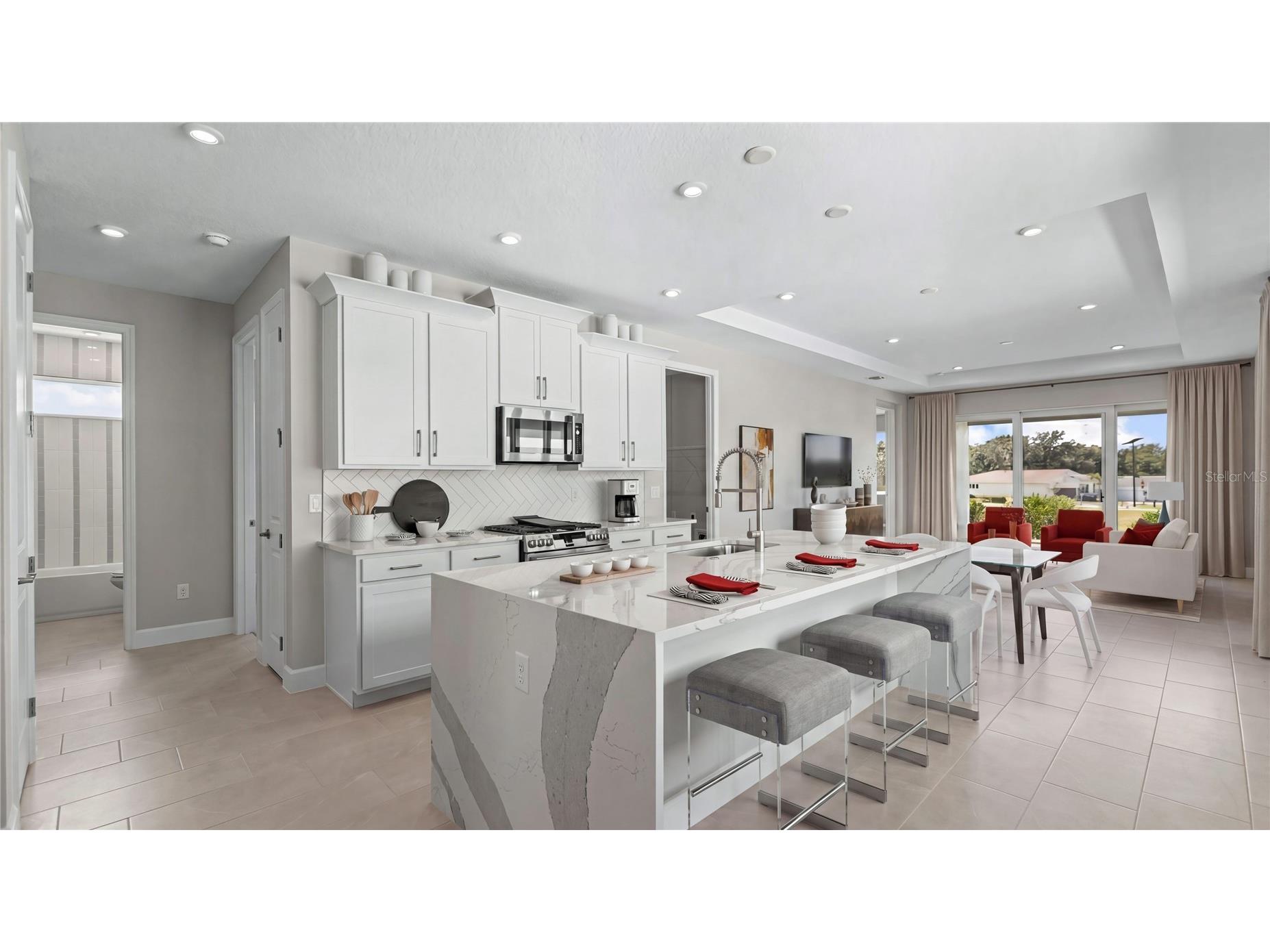 574 Hammock Oaks Boulevard Lady Lake FL 32159 W7884331 image3