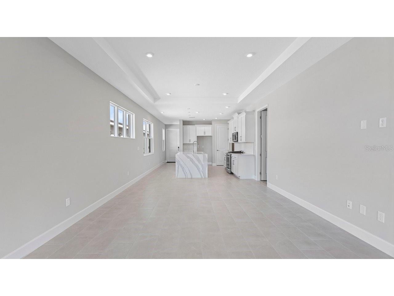 574 Hammock Oaks Boulevard Lady Lake FL 32159 W7884331 image5