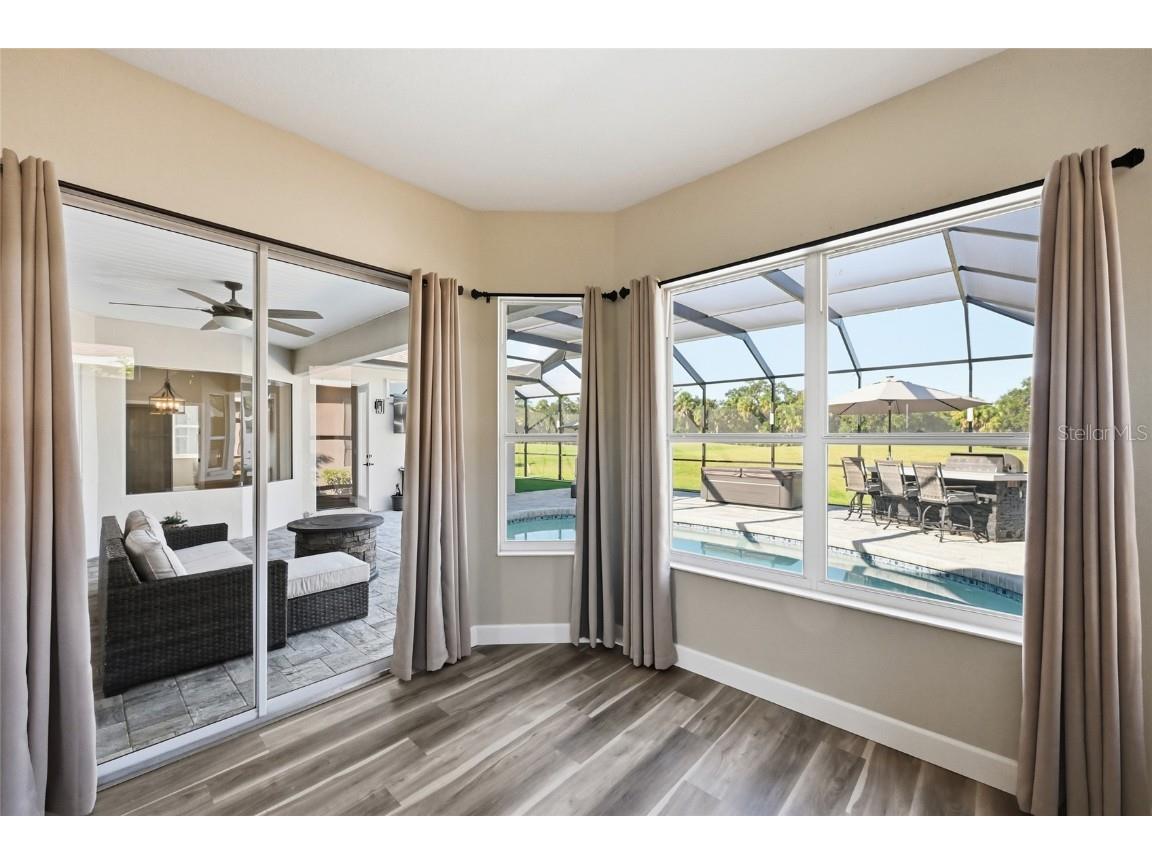 574 Planters Manor Way Bradenton FL 34212 A4671012 image13