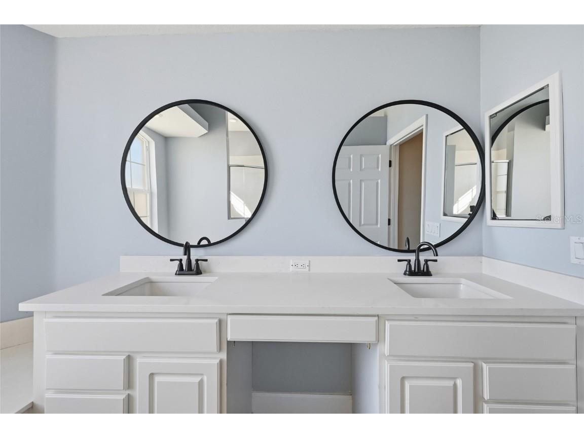 574 Planters Manor Way Bradenton FL 34212 A4671012 image16