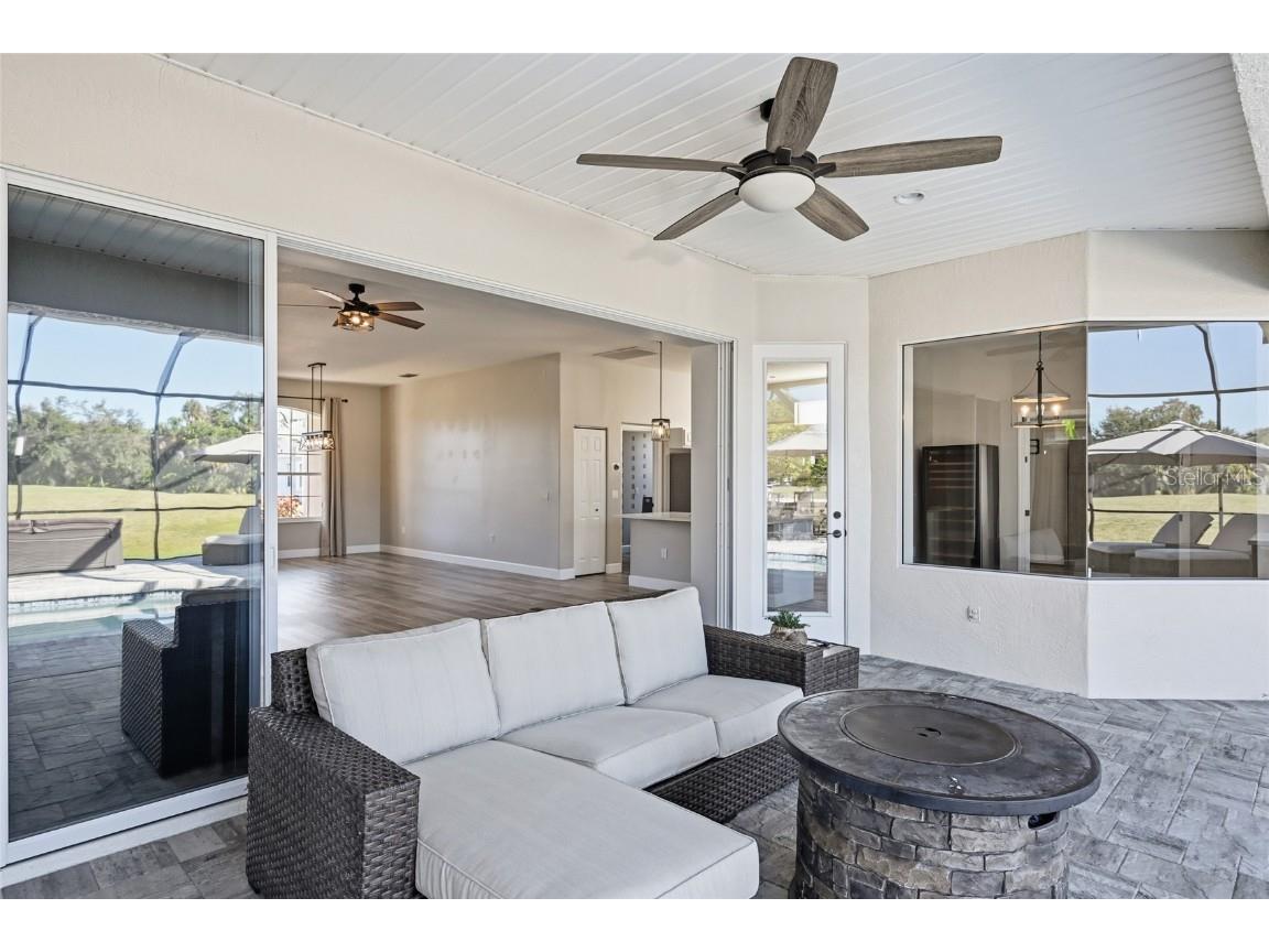 574 Planters Manor Way Bradenton FL 34212 A4671012 image30