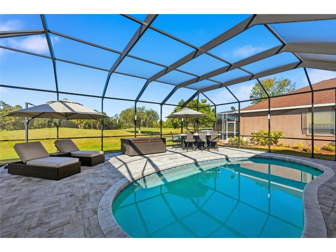 574 Planters Manor Way Bradenton FL 34212 A4671012 image32