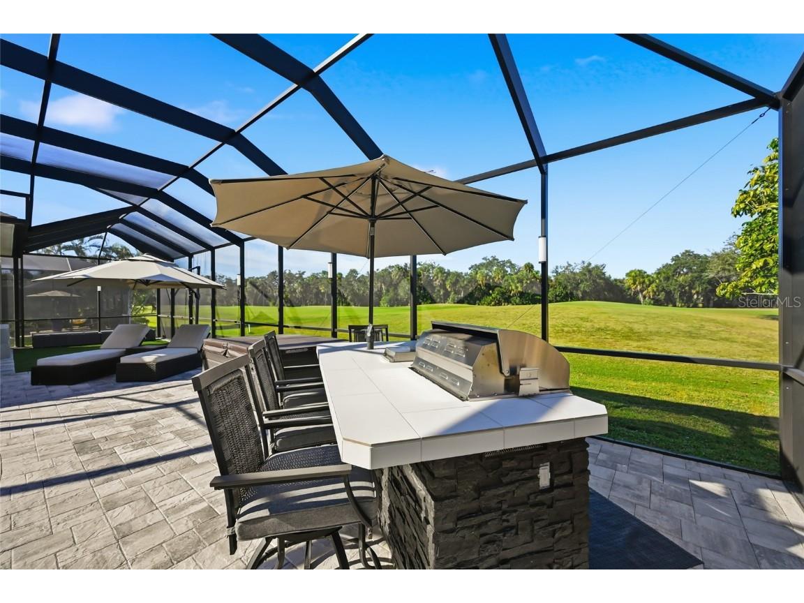 574 Planters Manor Way Bradenton FL 34212 A4671012 image35