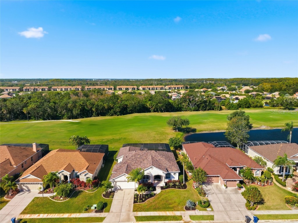 574 Planters Manor Way Bradenton FL 34212 A4671012 image42