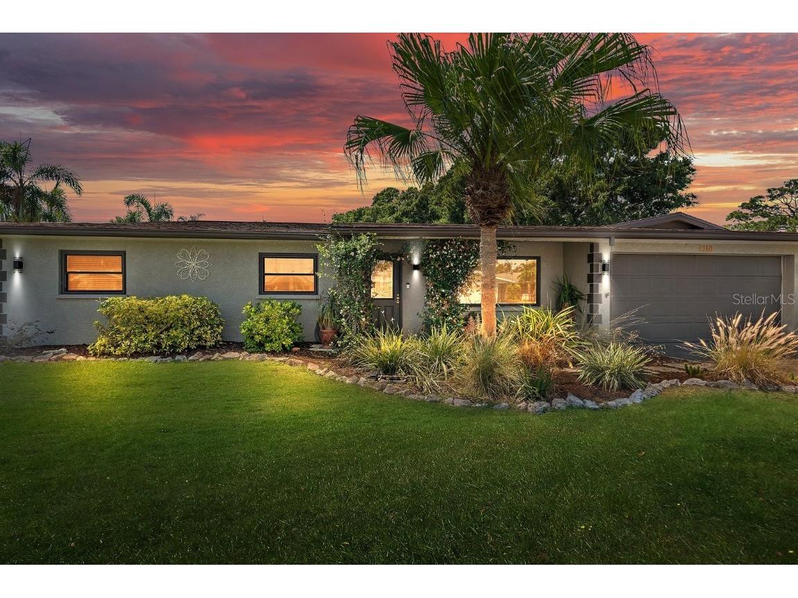 5740 Britannia Drive Sarasota FL 34231 A4568532 image1