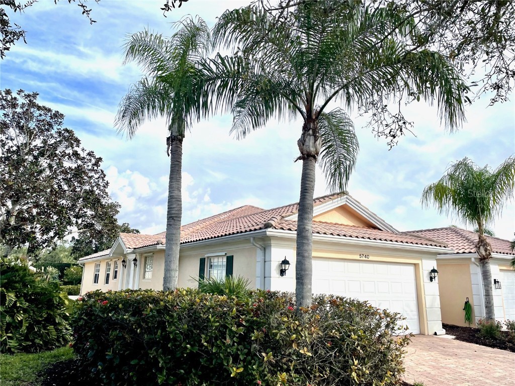 5740 Ivrea Drive Sarasota FL 34238 A4598493 image1