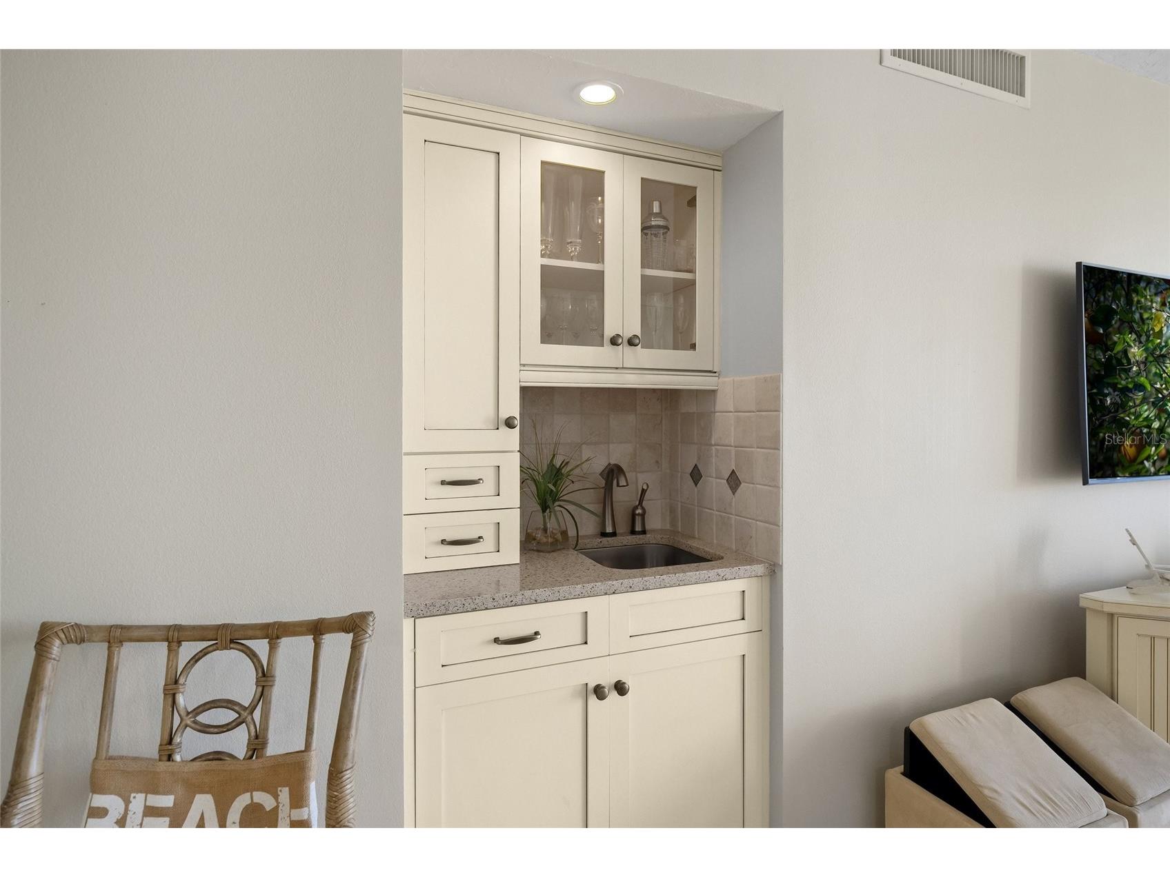 5740 Midnight Pass Road #104F Sarasota FL 34242 - GULF OF MEXICO A4679012 image18