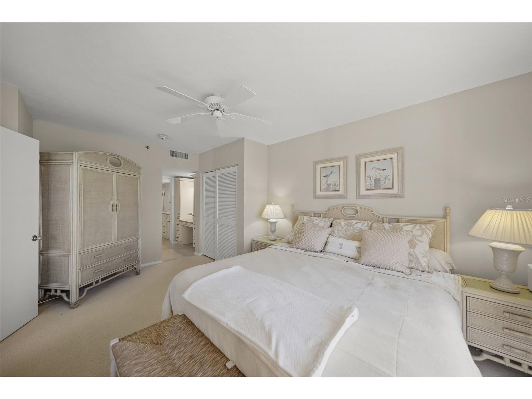 5740 Midnight Pass Road #104F Sarasota FL 34242 - GULF OF MEXICO A4679012 image23