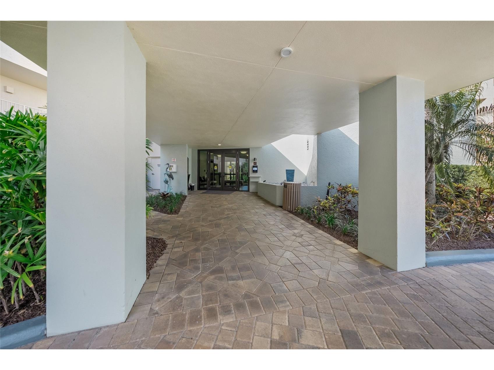 5740 Midnight Pass Road #104F Sarasota FL 34242 - GULF OF MEXICO A4679012 image34