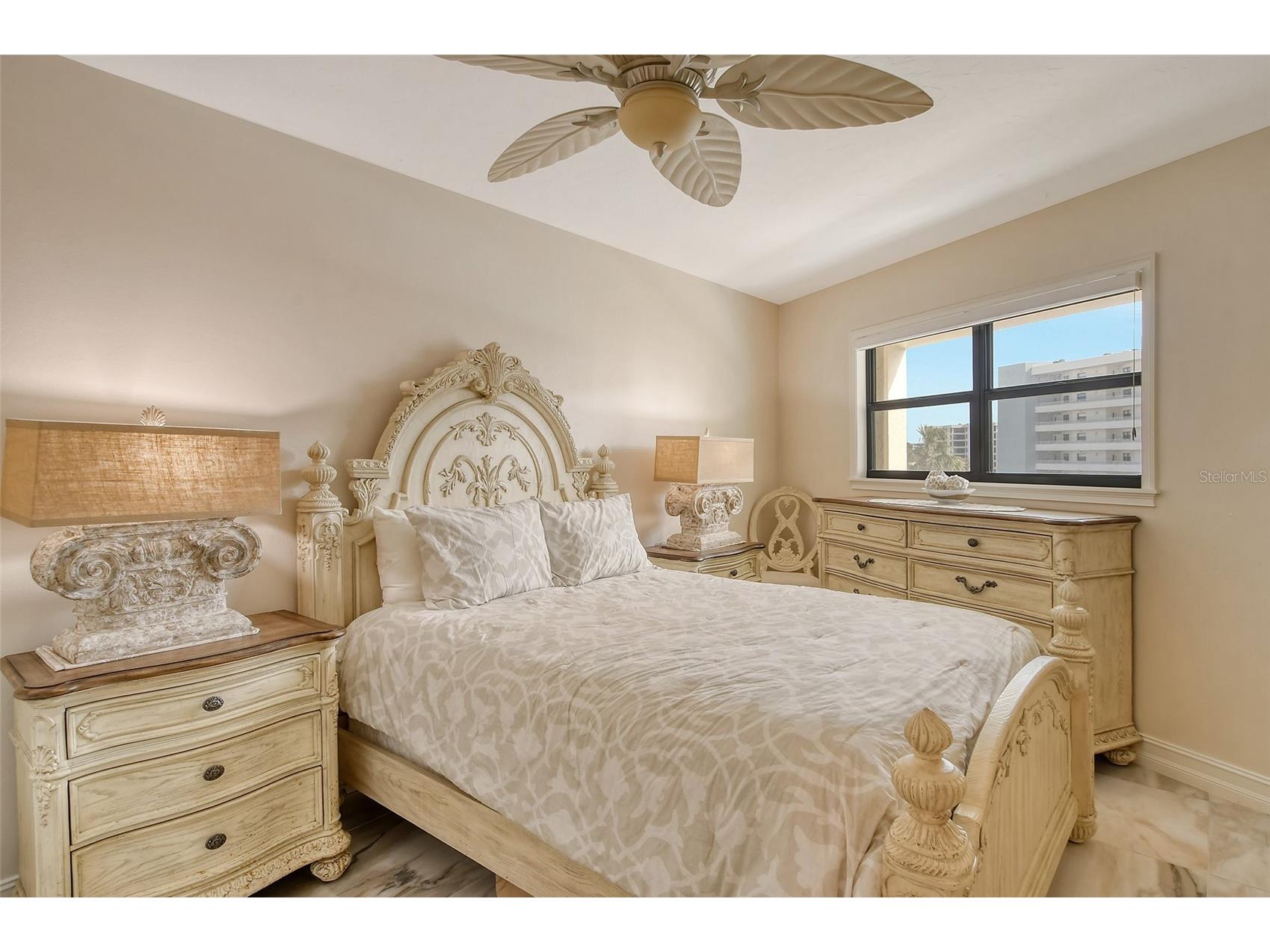 5740 Midnight Pass Road #307 Sarasota FL 34242 - GULF OF MEXICO A4680695 image26
