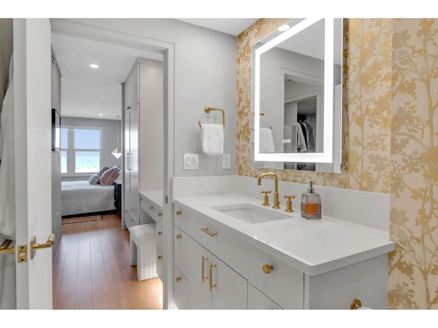 5740 Midnight Pass Road #403 Sarasota FL 34242 - GULF OF MEXICO A4686166 image34