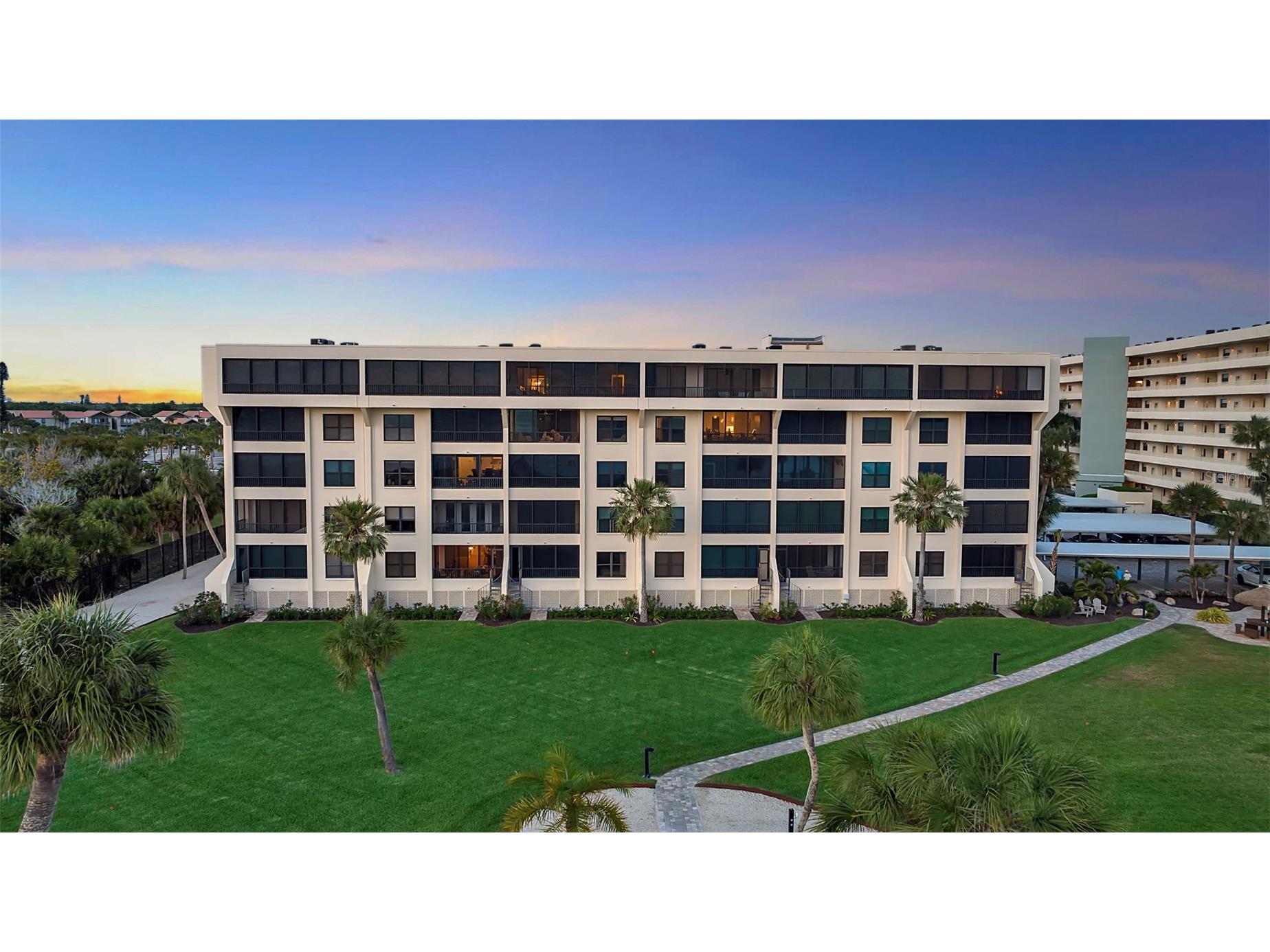5740 Midnight Pass Road #403 Sarasota FL 34242 - GULF OF MEXICO A4686166 image56